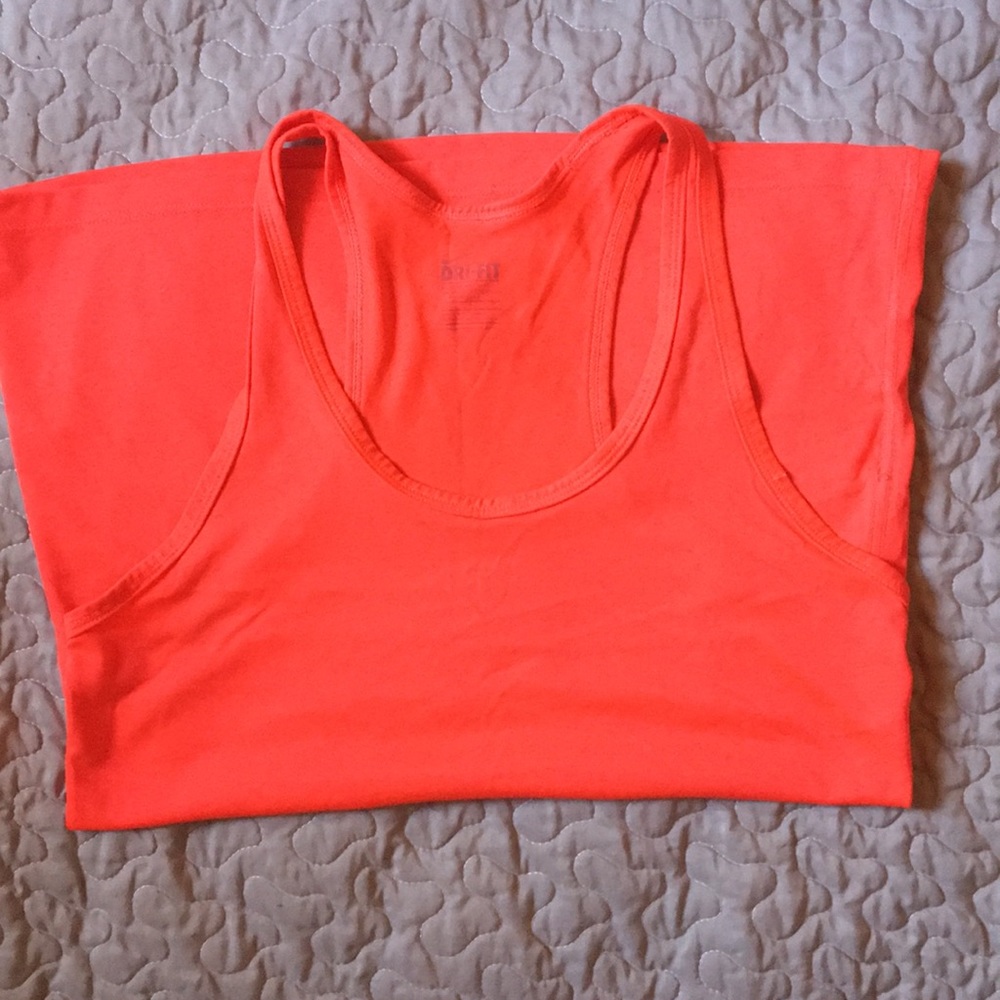 Women’s Nike Workout Shirt